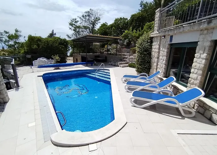 Villa Bepo I Ivo Makarska